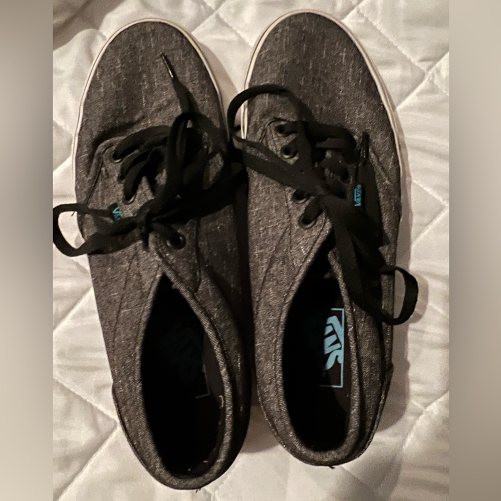 Men’s Vans Off the Wall